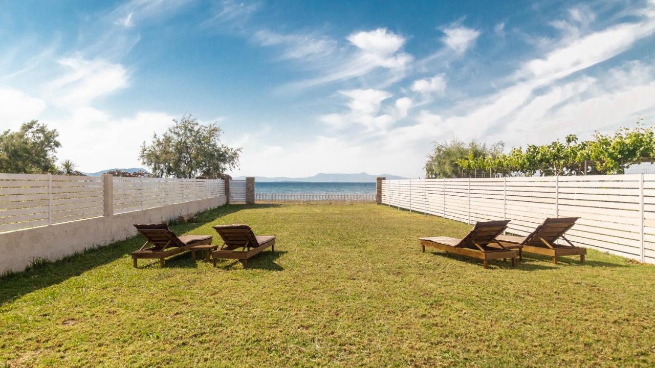 Terracotta Beach House Lefkimmi  Exterior photo